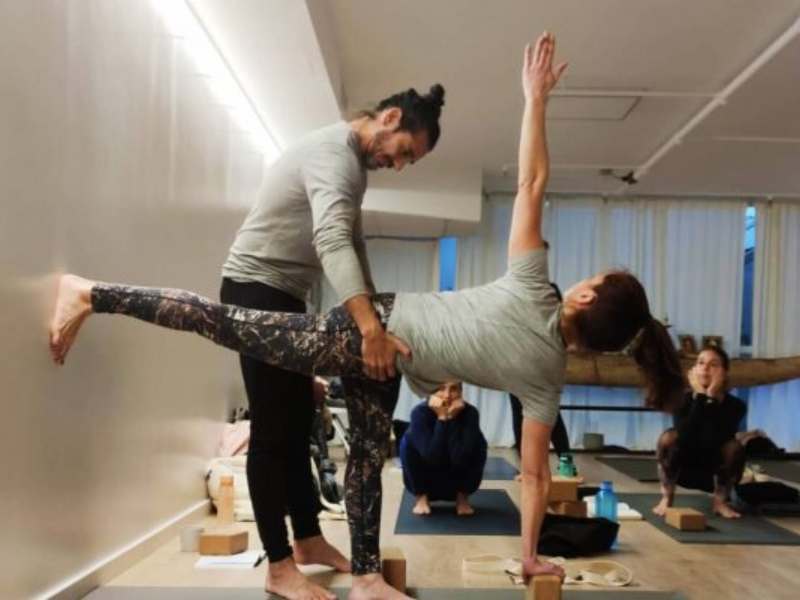 leo cuda formación en yoga y ayurveda